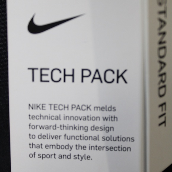 Nike pro jacket - Picture 4 of 4